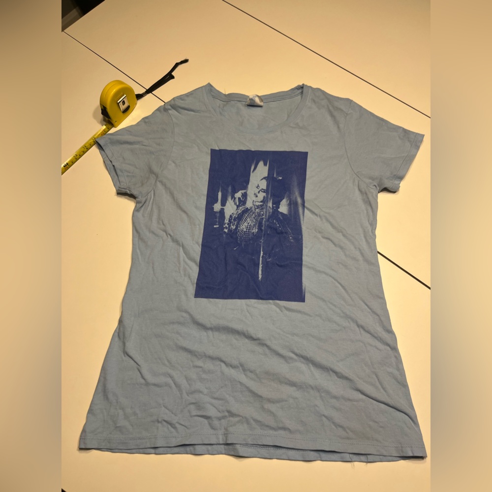 Selena Gomez reprint Port & Company women’s medium baby blue fitted tee shirt